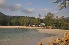 หาดคลองพร้าว
